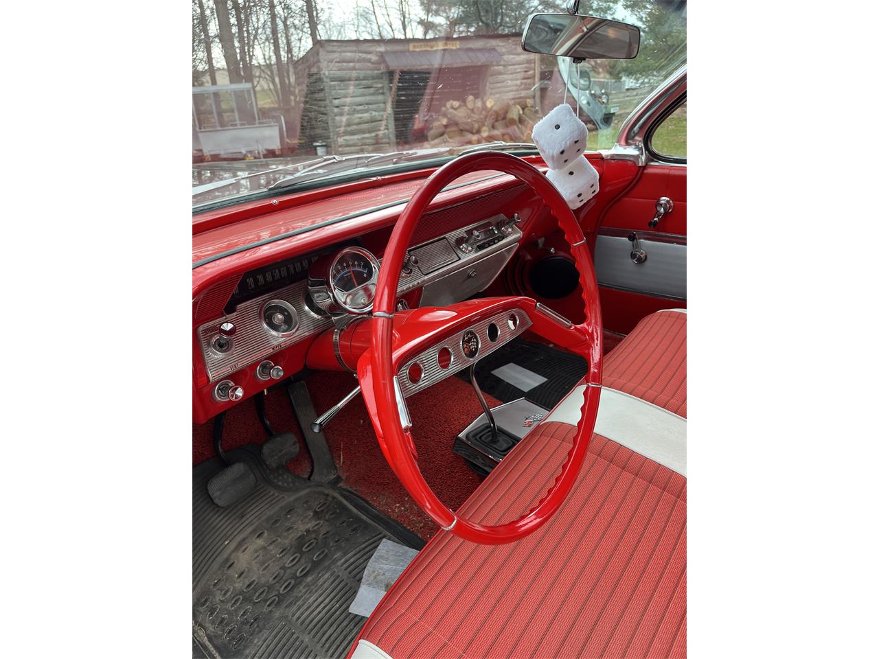 Chevrolet-Impala-1961-Black-Red-5