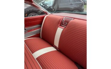 Chevrolet-Impala-1961-Black-Red-6
