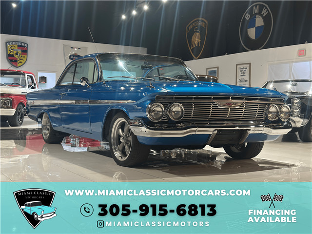 Chevrolet-Impala-1961-Coupe