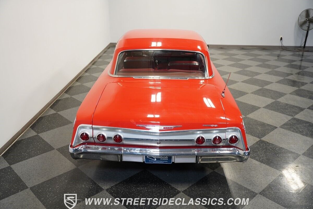Chevrolet-Impala-1962-Hardtop-25