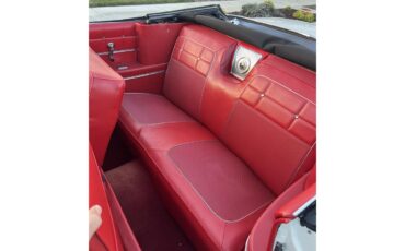Chevrolet-Impala-1962-White-Red-6