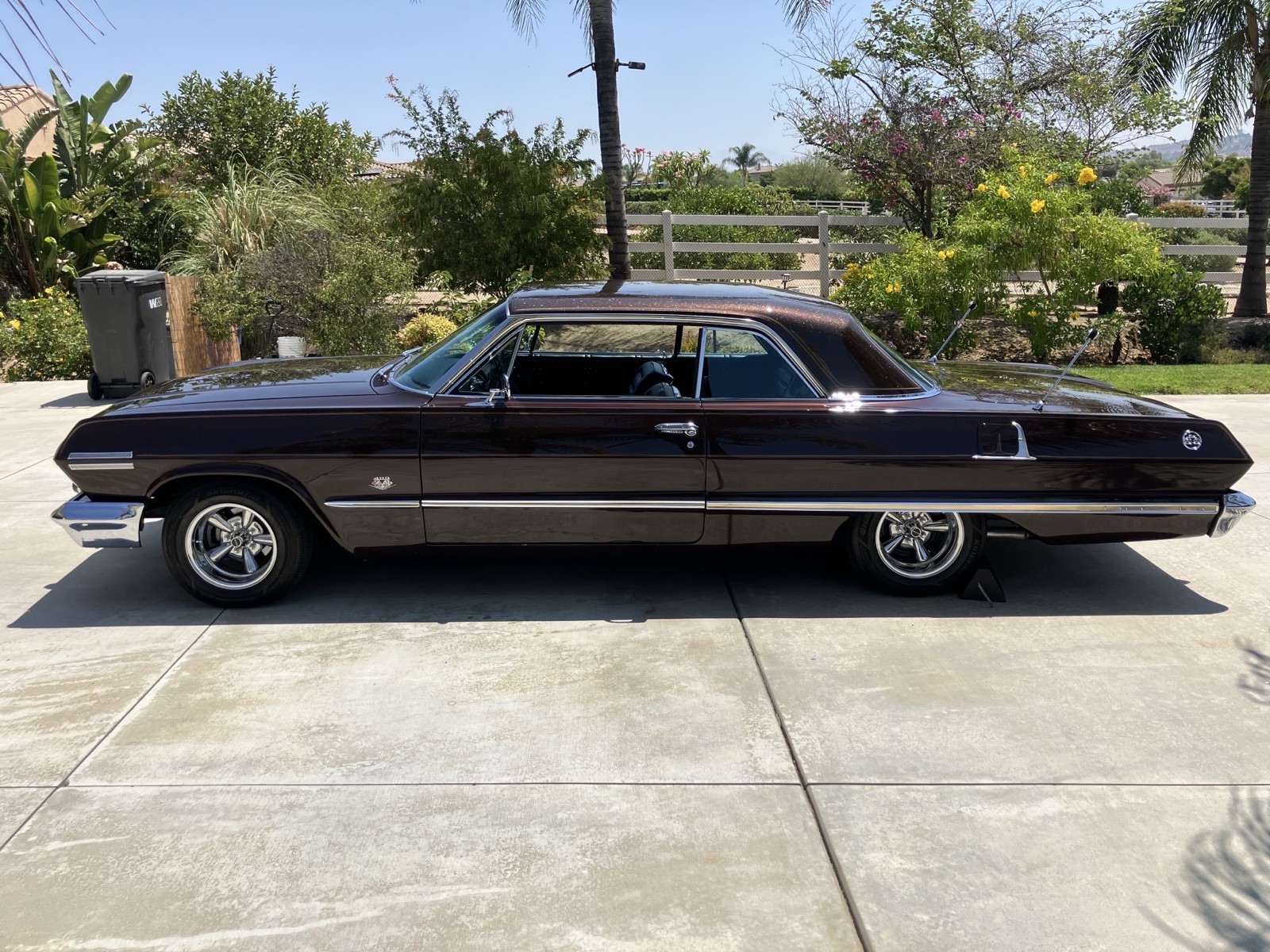Chevrolet-Impala-1963-2