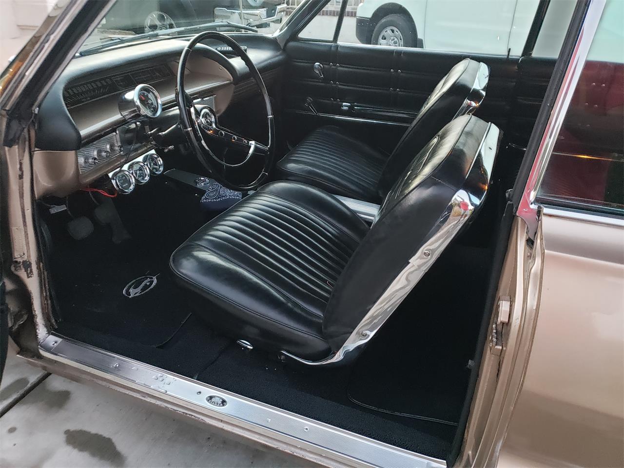 Chevrolet-Impala-1963-Cordovan-brown-Black-7