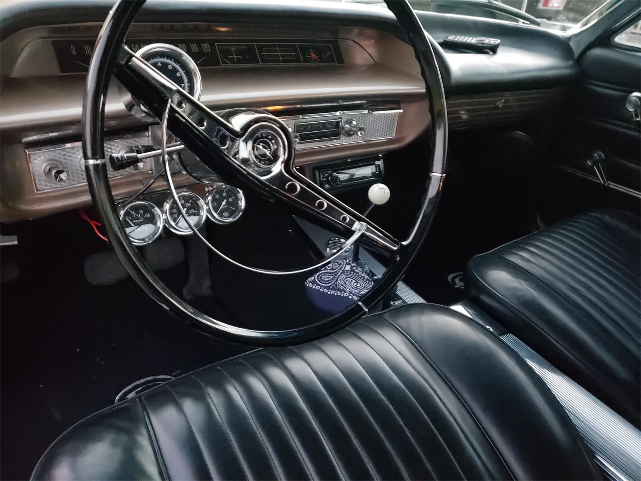 Chevrolet-Impala-1963-Cordovan-brown-Black-8