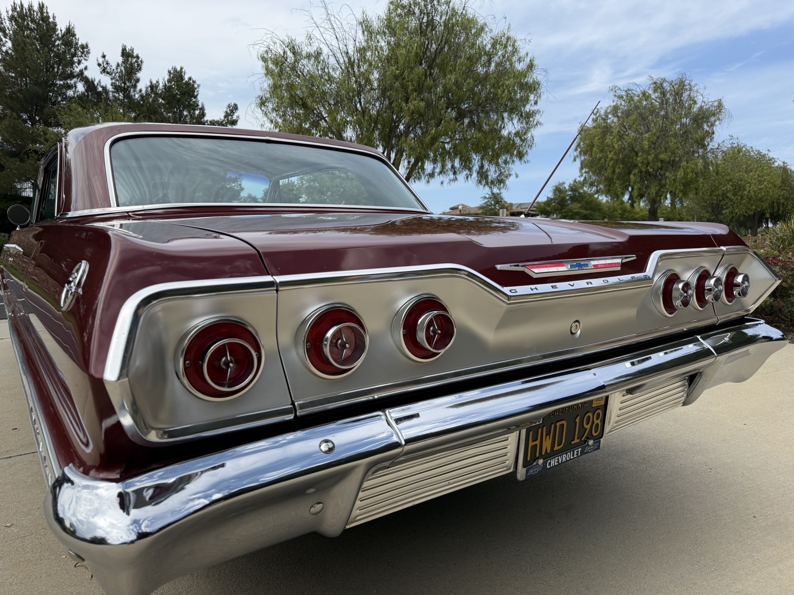 Chevrolet-Impala-1963-Coupe-4