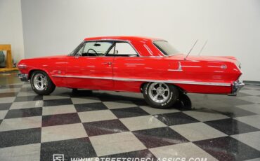 Chevrolet-Impala-1963-Red-Black-10