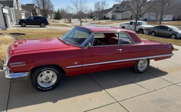 Chevrolet-Impala-1963-Red-Red-1