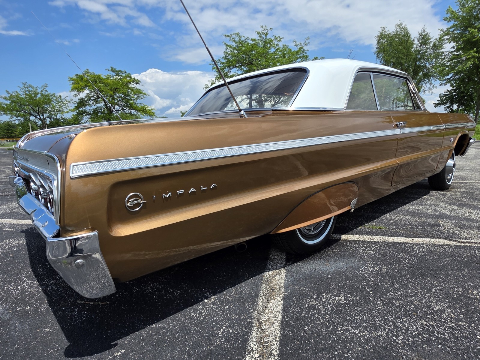 Chevrolet-Impala-1964-11
