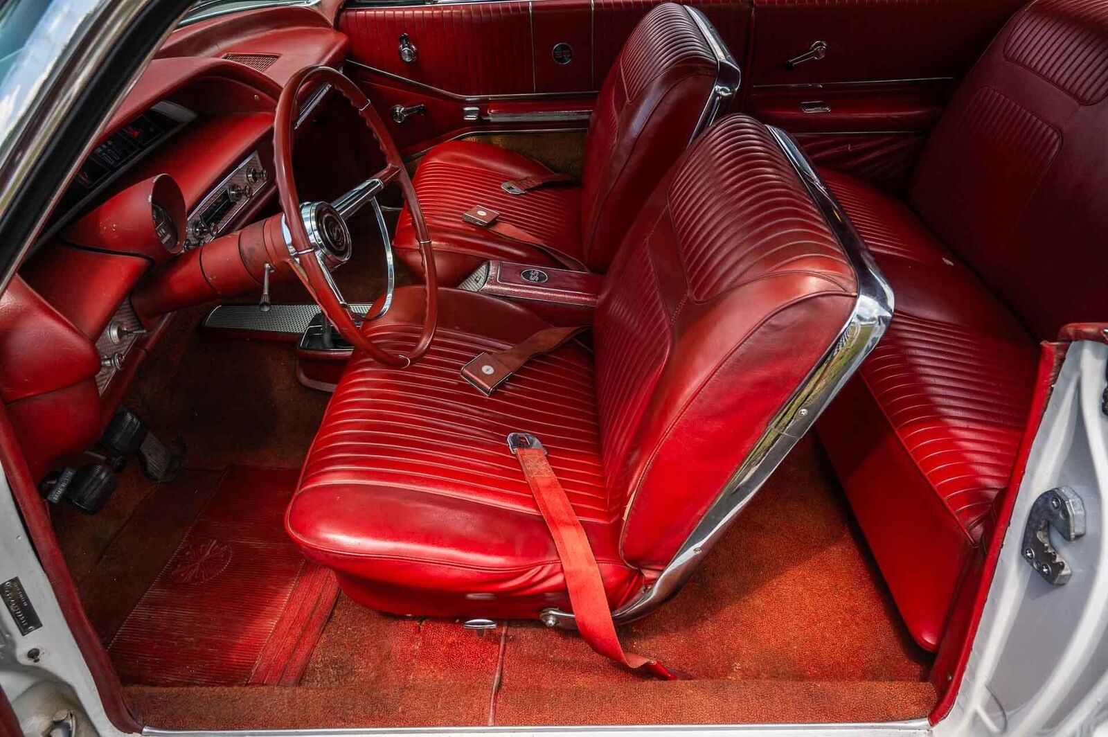 Chevrolet-Impala-1964-2-Door-14