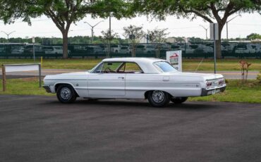 Chevrolet-Impala-1964-2-Door-21
