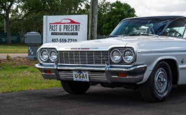 Chevrolet-Impala-1964-2-Door-29