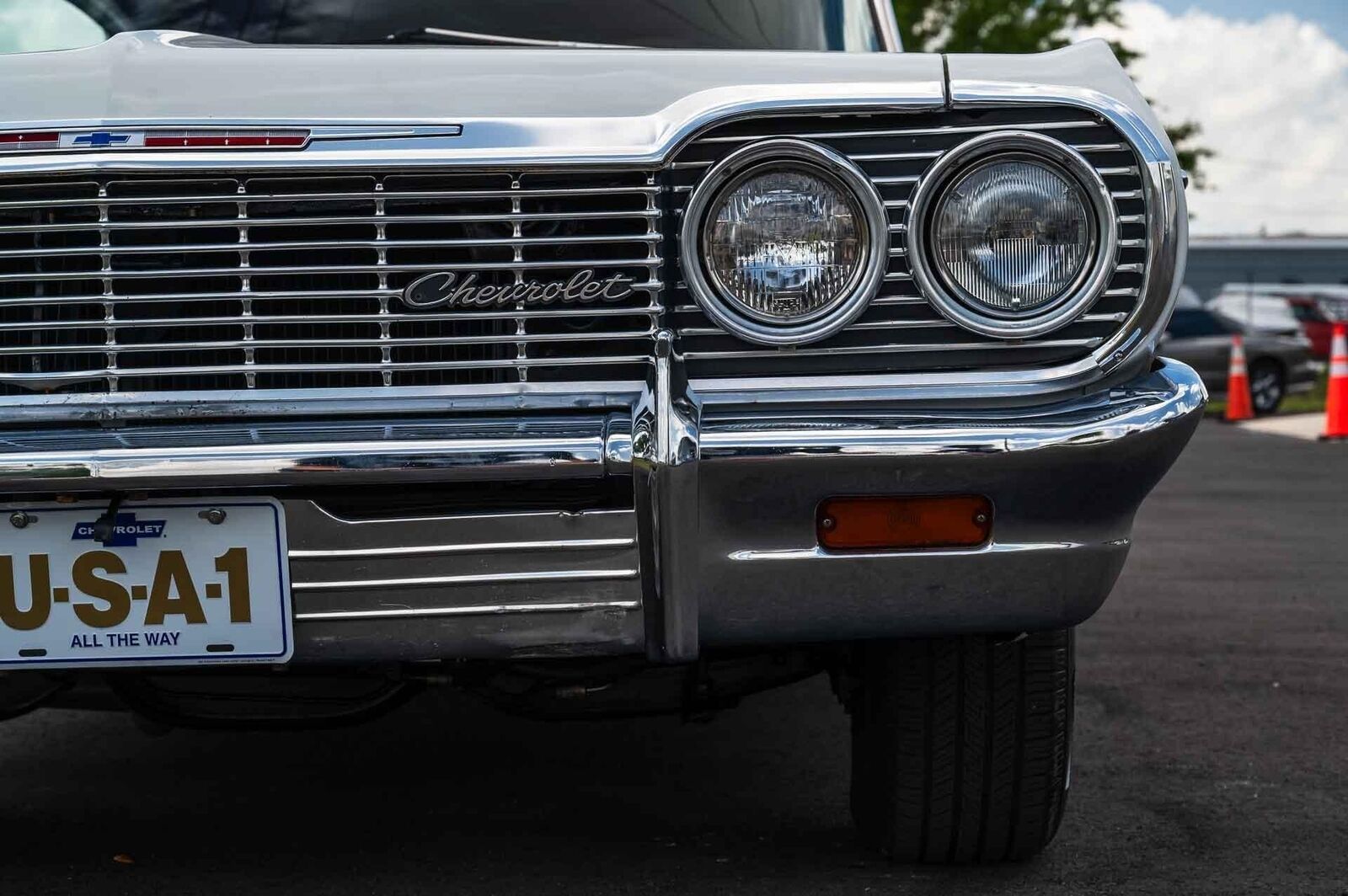 Chevrolet-Impala-1964-2-Door-33