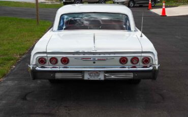 Chevrolet-Impala-1964-2-Door-4