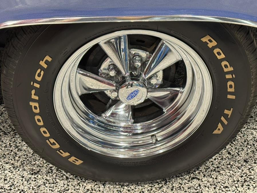 Chevrolet-Impala-1964-2-Door-Coupe-11
