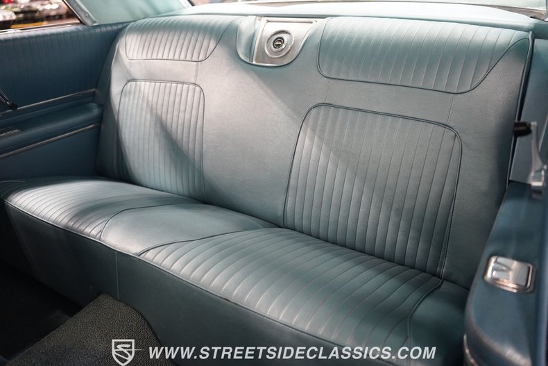 Chevrolet-Impala-1964-Daytona-Blue-Blue-48