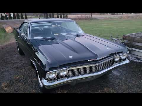 Chevrolet-Impala-1965-Black-Black-2