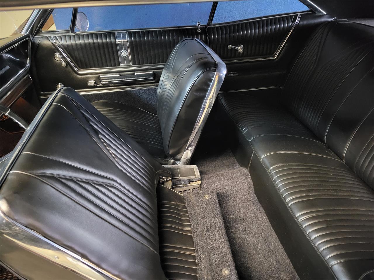 Chevrolet-Impala-1965-Black-Black-8