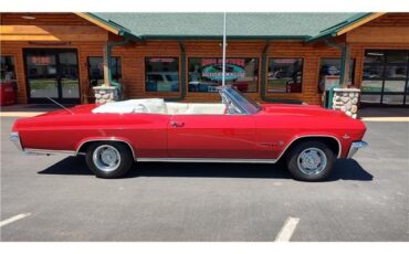 Chevrolet-Impala-1965-Convertible-22