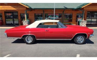 Chevrolet-Impala-1965-Convertible-23