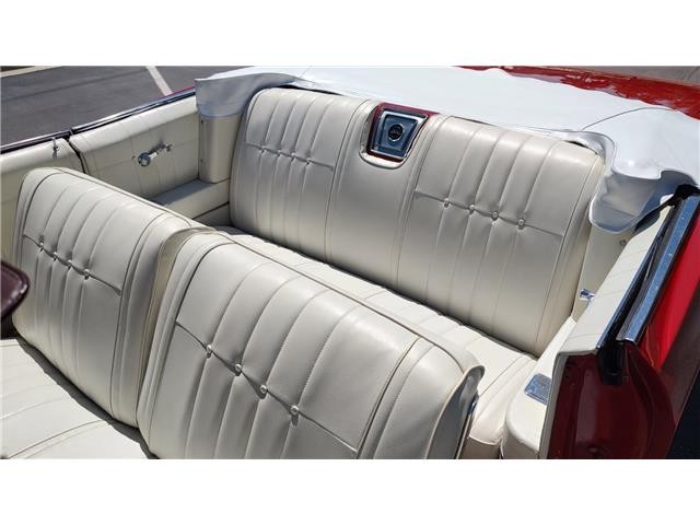 Chevrolet-Impala-1965-Convertible-38