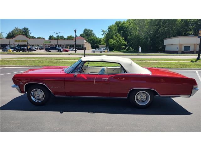 Chevrolet-Impala-1965-Convertible-5