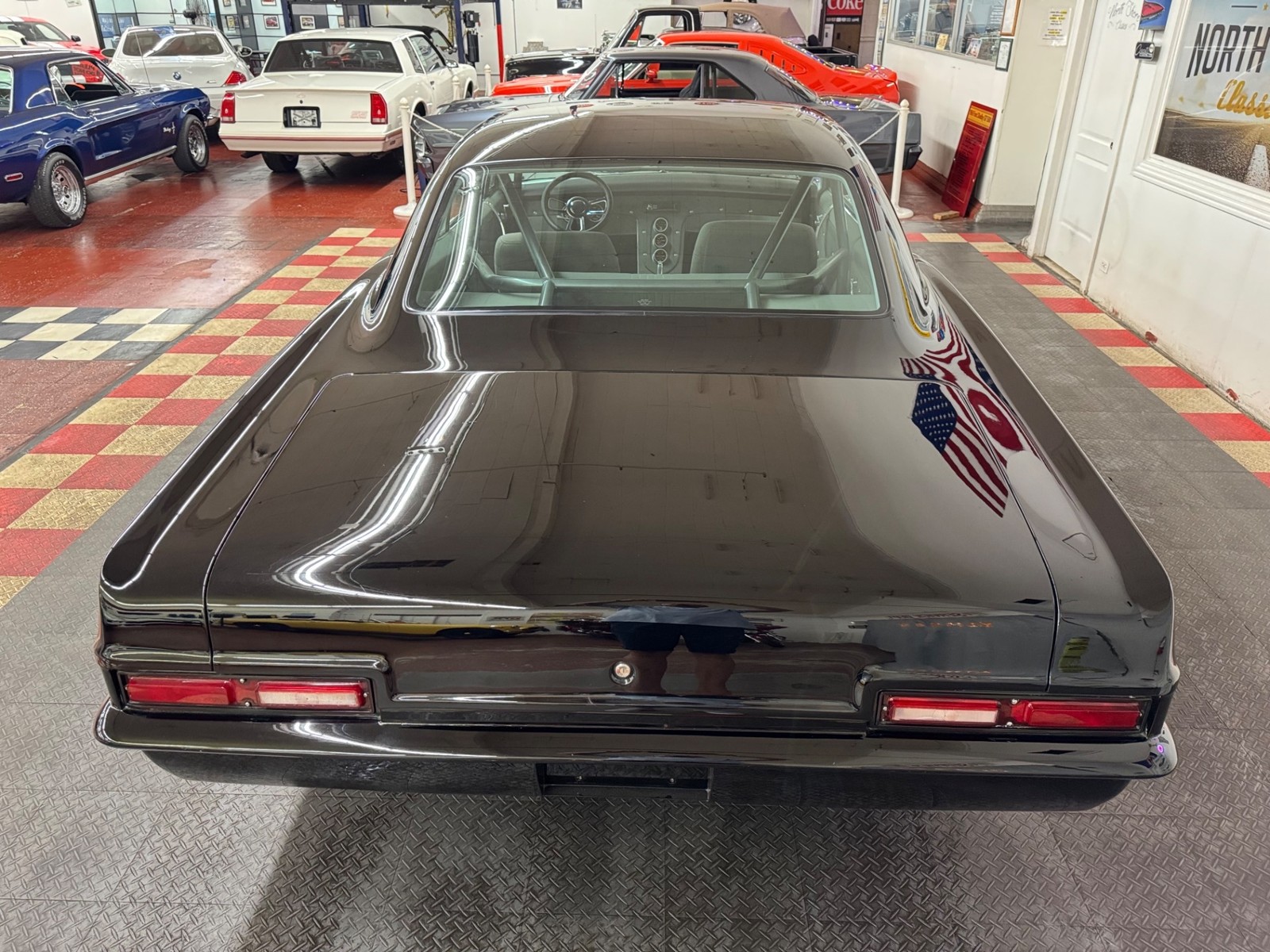 Chevrolet-Impala-1966-2-Door-11