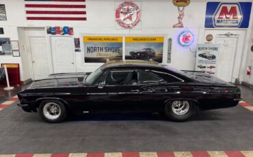 Chevrolet-Impala-1966-2-Door-18