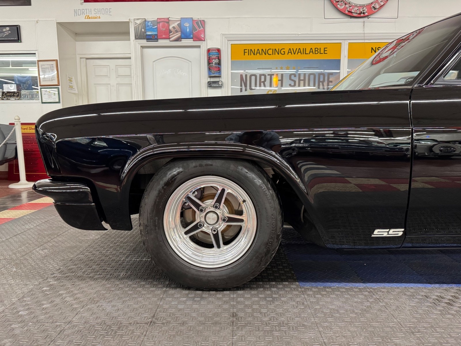Chevrolet-Impala-1966-2-Door-22