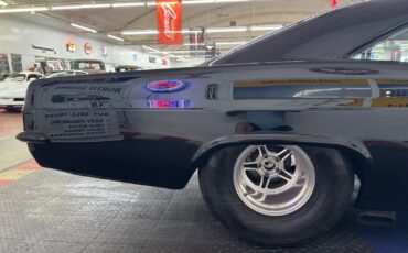 Chevrolet-Impala-1966-2-Door-28