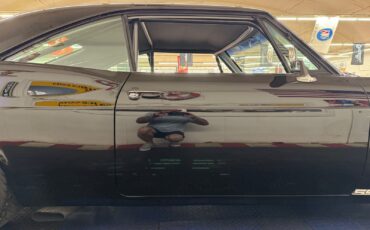Chevrolet-Impala-1966-2-Door-29