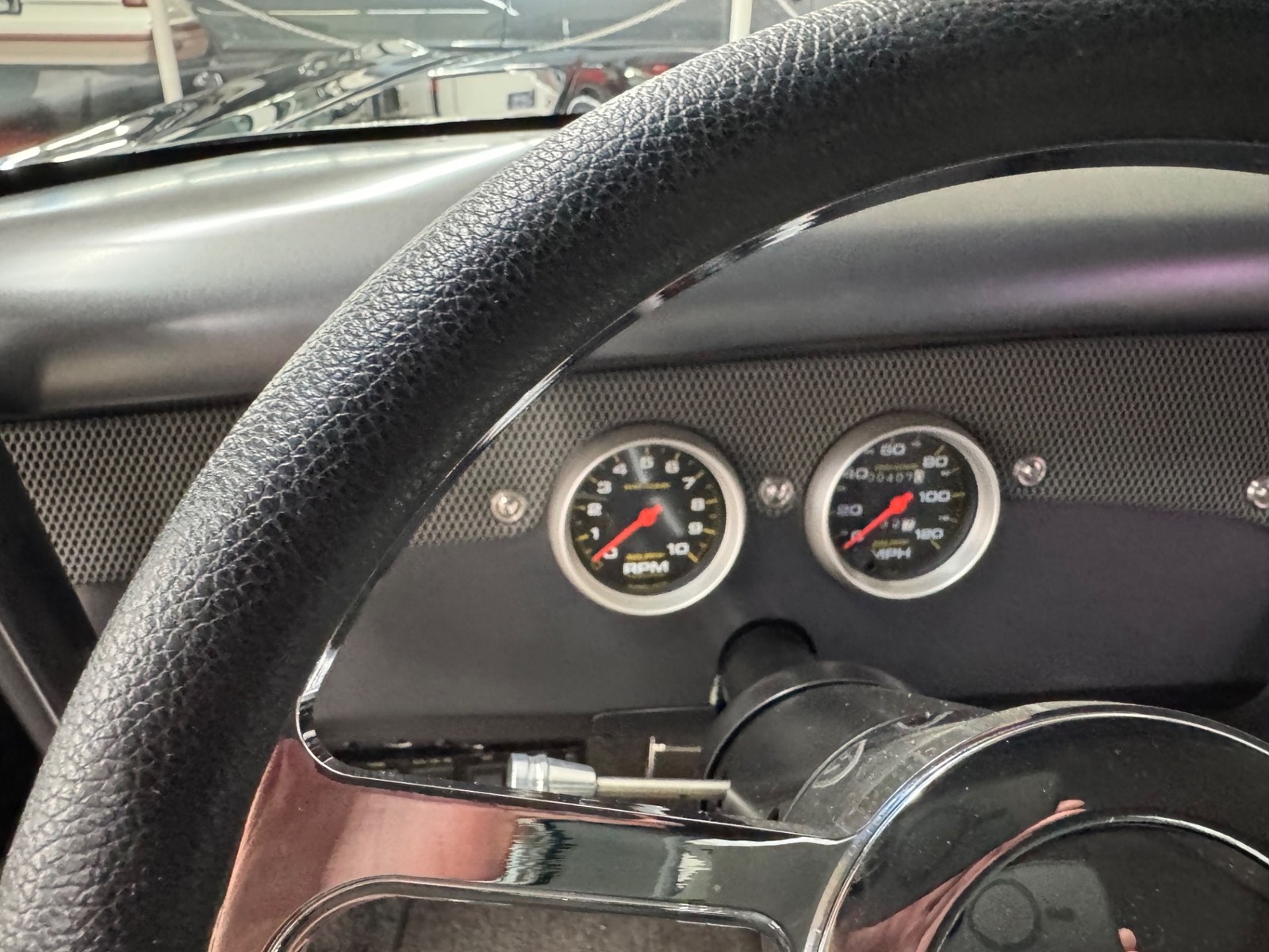 Chevrolet-Impala-1966-2-Door-34