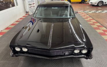 Chevrolet-Impala-1966-2-Door-4