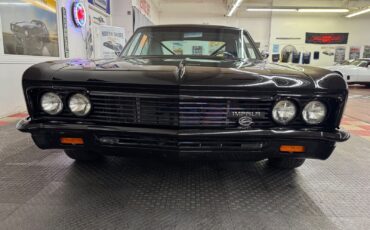 Chevrolet-Impala-1966-2-Door-6
