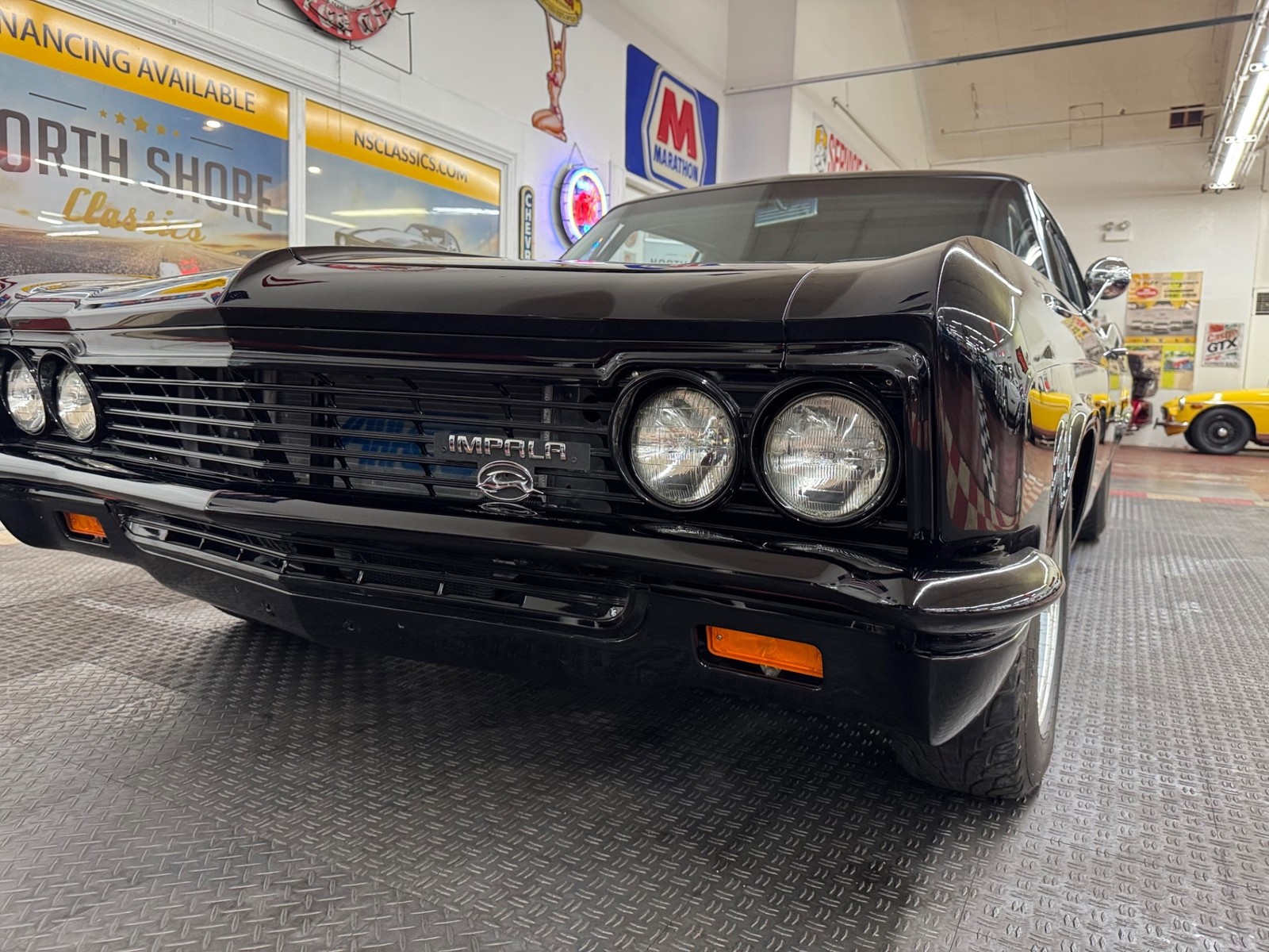 Chevrolet-Impala-1966-2-Door-8