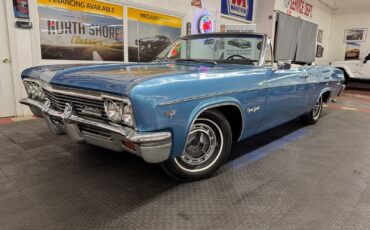 Chevrolet-Impala-1966-Convertible-1