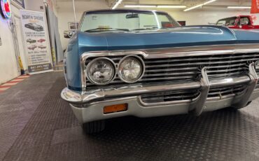 Chevrolet-Impala-1966-Convertible-13