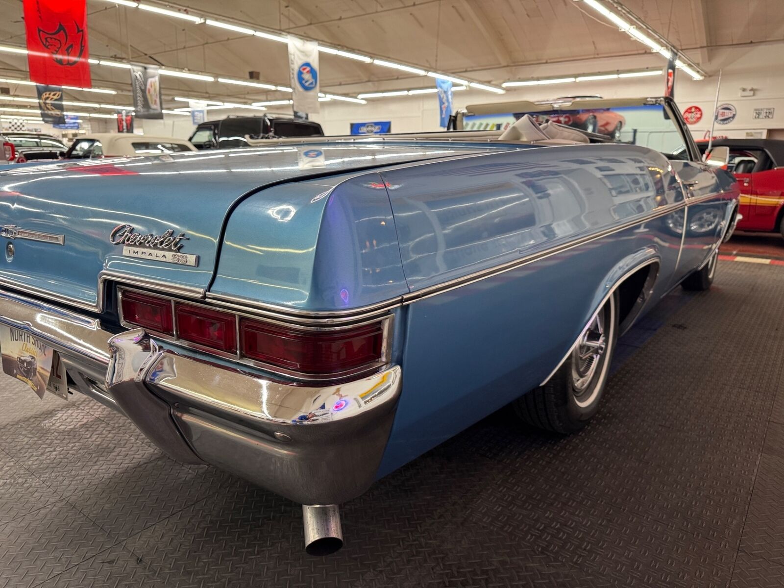 Chevrolet-Impala-1966-Convertible-31