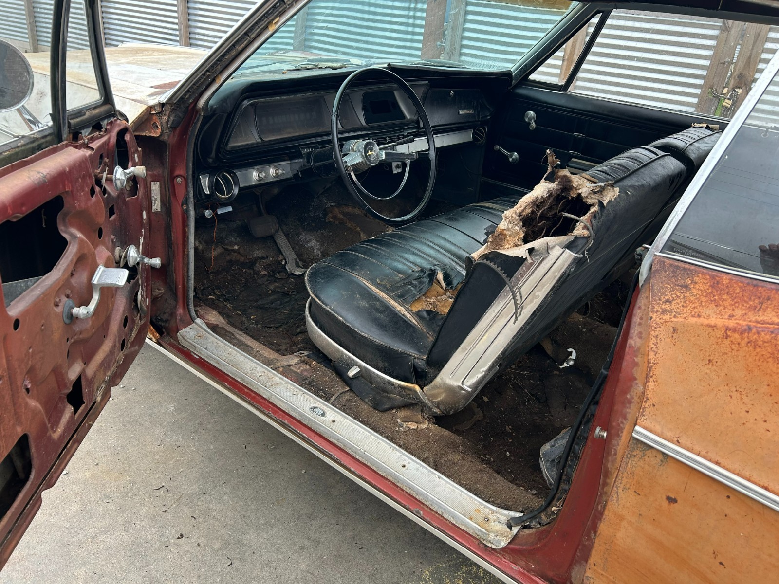 Chevrolet-Impala-1966-Coupe-10