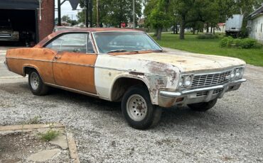 Chevrolet-Impala-1966-Coupe-2