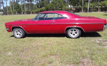 Chevrolet-Impala-1966-Red-Black-2