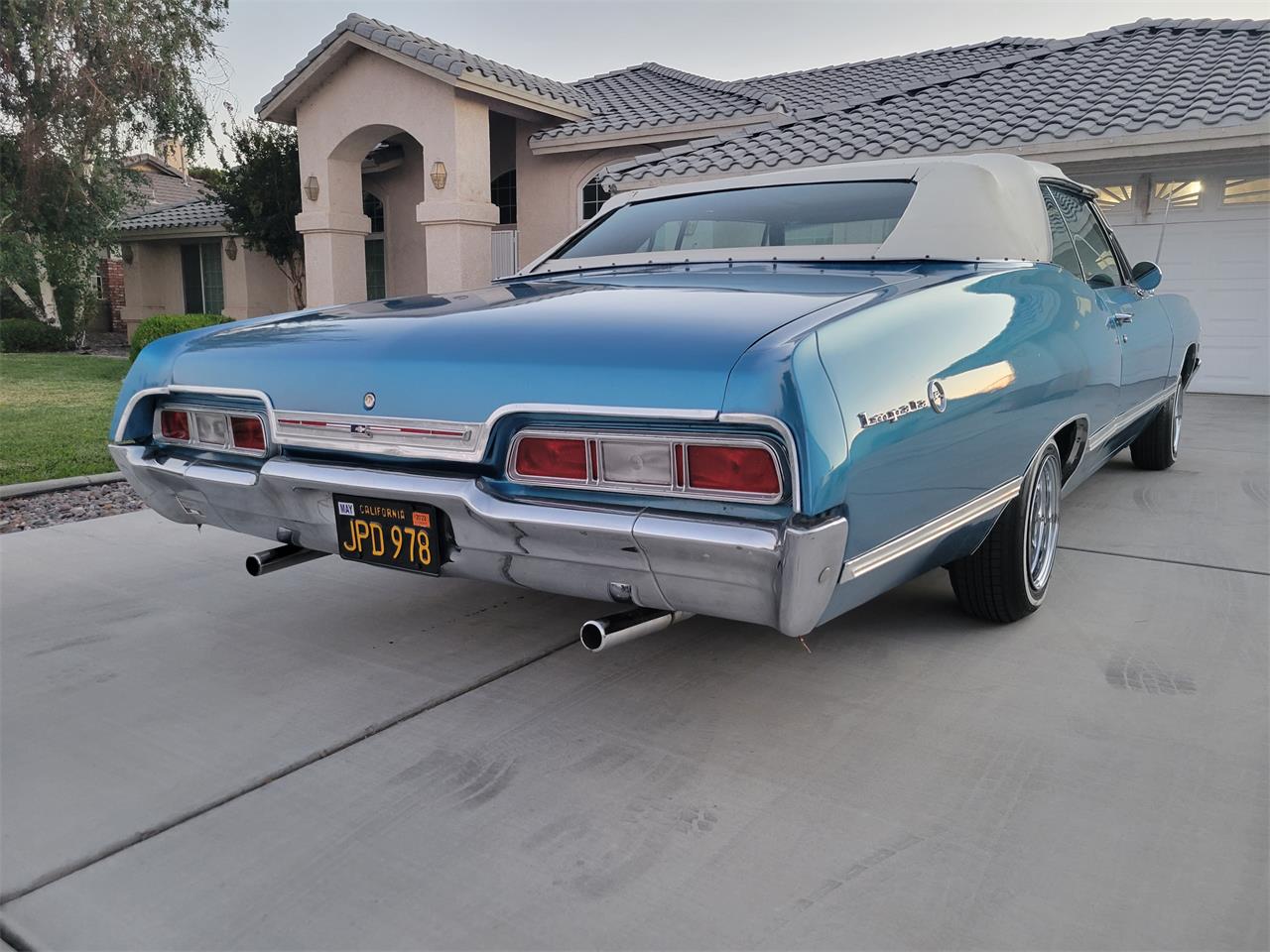 Chevrolet-Impala-1967-Blue-White-Blue-6