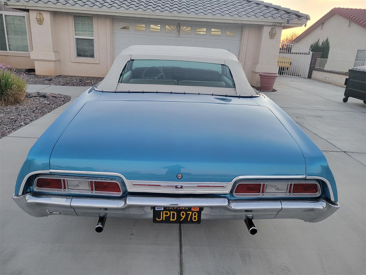 Chevrolet-Impala-1967-Blue-White-Blue-7