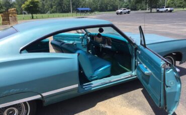 Chevrolet-Impala-1967-Coupe-10
