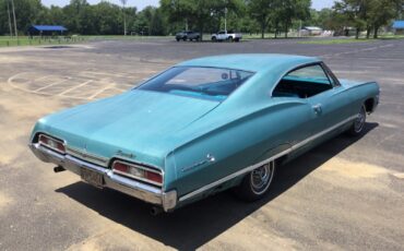 Chevrolet-Impala-1967-Coupe-4