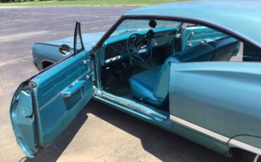Chevrolet-Impala-1967-Coupe-9