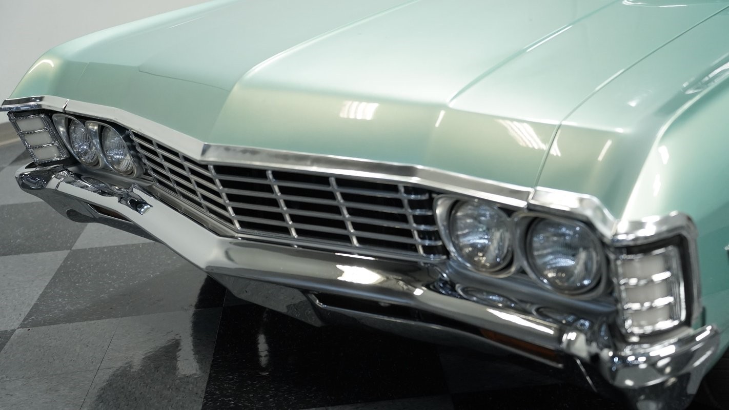 Chevrolet-Impala-1967-Hardtop-17