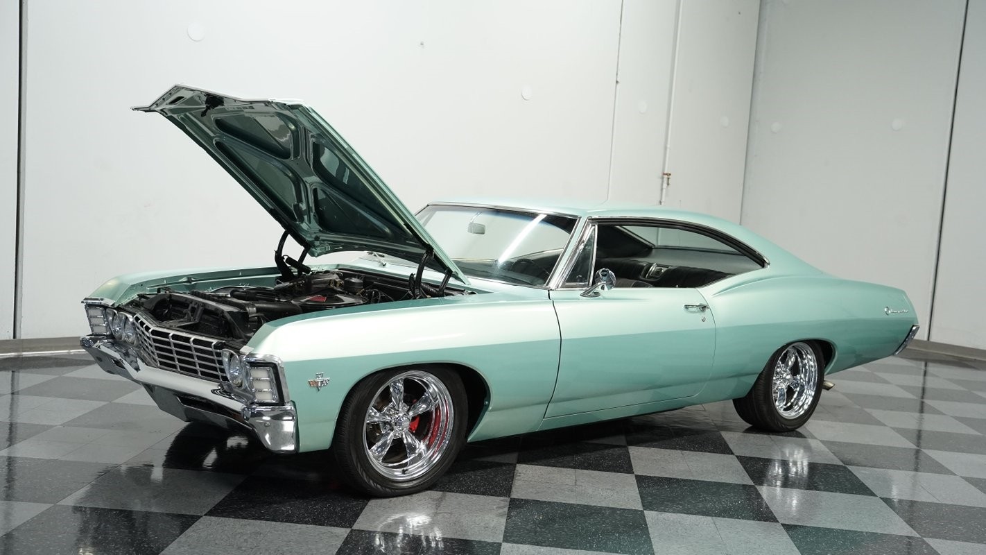 Chevrolet-Impala-1967-Hardtop-25