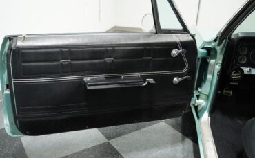 Chevrolet-Impala-1967-Hardtop-29