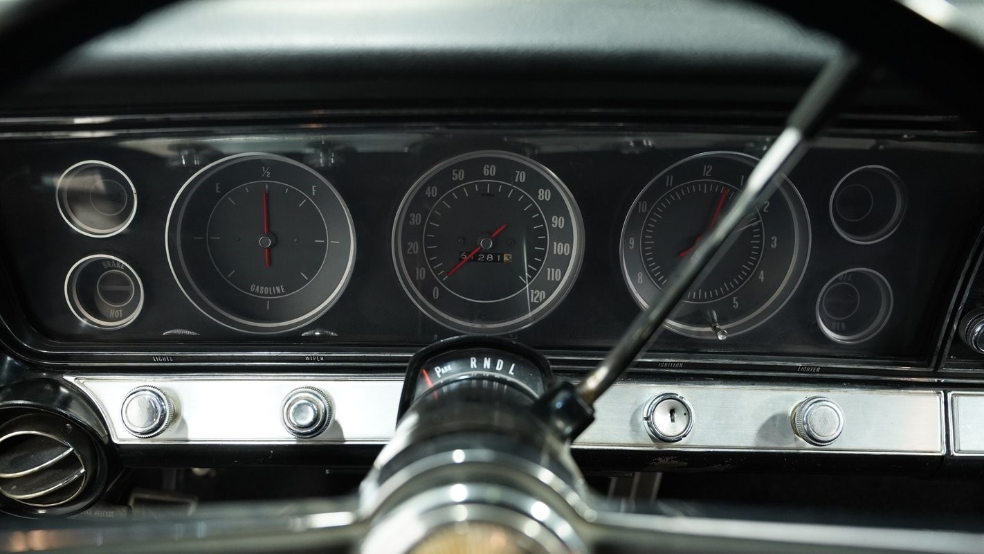 Chevrolet-Impala-1967-Hardtop-32