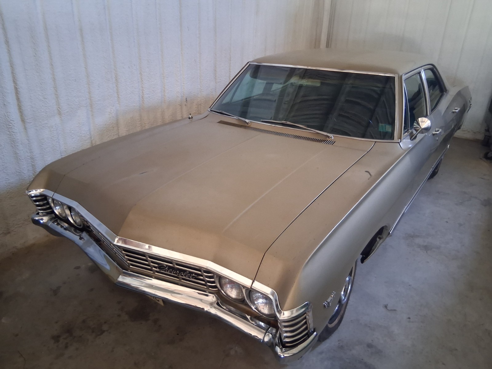 Chevrolet-Impala-1967-Sedan-10